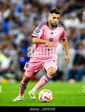 Guadalupe, Guadalupe, Messico, Messico. 10 aprile 2024. 18 Defender Inter Miami, Jordi Alba con il pallone durante la partita tra il CF Monterrey e l'Inter Miami come parte dei quarti di finale Leg 2 di 2 della CONCACAF Champions Cup al BBVA Stadium il 10 aprile 2024 a Guadalupe, Messico. (Foto di Toby Tande/PxImages) (immagine di credito: © Torbjorn Tande/PX Imagens via ZUMA Press Wire) SOLO PER USO EDITORIALE! Non per USO commerciale! Foto Stock