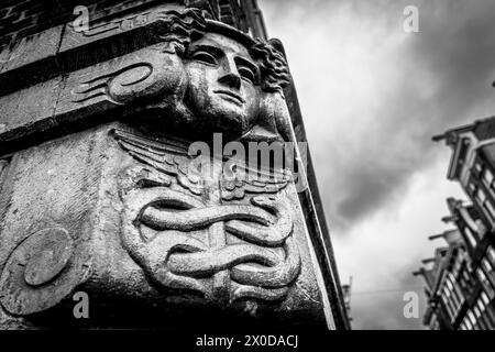 Busto in un angolo, Berenstraat, Amsterdam, Paesi Bassi Foto Stock