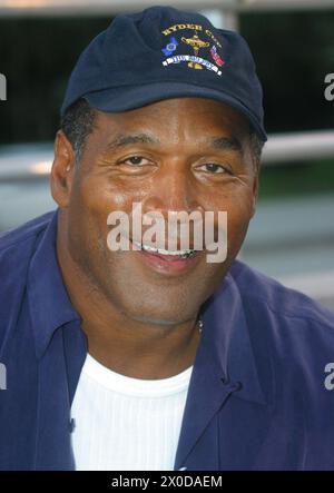 **FILE PHOTO** O.J. Simpson è morto. OJ Simpson 2002 foto di Adam ScullPhotoLink/MediaPunch Foto Stock