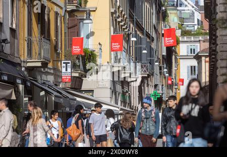 Milano, Italia. 11 aprile 2024. Installazioni per il Salone e Fuorisalone del Mobile a Brera - Cronaca - Milano, Italia - Giovedì, 11 aprile 2024 (foto Stefano porta/LaPresse) installazioni del Salone e Fuorisalone del Mobile a Brera - News - Milano, Italia - giovedì 11 aprile 2024 (foto Stefano porta/LaPresse) credito: LaPresse/Alamy Live News Foto Stock