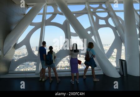 Il ponte dell'osservatorio in cima al Dubai Frame a Dubai, Emirati Arabi Uniti. Foto Stock