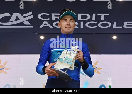 Alexey Lutsenko (Team Astana Qazaqstan)Vincitore del giro d'Abruzz, tappa da Montorio al Vomano a l'Aquila (169 km) - Abruzzo - venerdì 12 aprile 2024. Sport - ciclismo. (Foto di massimo Paolone/Lapresse) credito: LaPresse/Alamy Live News Foto Stock