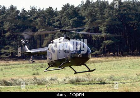 - Esercitazioni NATO in Germania, Esercito olandese MBB Bo 105 elicottero (settembre 1991) - esercitazioni NATO in Germania, elicottero MBB Bo 105 Esercito Olandese (settembre 1991) Foto Stock