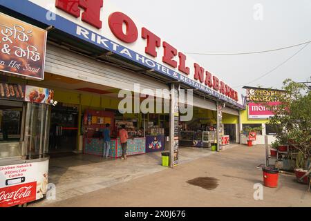 Hotel Nabanna. Un ristorante presso il Singur del Rikta Hotel & Restaurant Pvt. Ltd National Highway 16, Hooghly, Bengala Occidentale, India. Foto Stock
