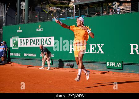 Roquebrune Cap Martin, Francia. 11 aprile 2024. Holger Rune durante il Rolex Monte-Carlo ATP Masters 1000 tennis l'11 aprile 2024 al Monte Carlo Country Club di Roquebrune Cap Martin, in Francia vicino a Monaco. Foto Victor Joly/DPPI credito: DPPI Media/Alamy Live News Foto Stock