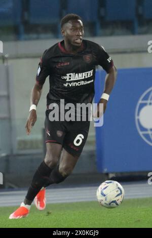 Roma, Italia, 12 aprile 2024 Junior Sambia della US Salernitana 1919 in azione durante la partita di serie A tra SS Lazio e US Salernitana 1919 crediti: Agostino Gemito/Alamy Live News Foto Stock