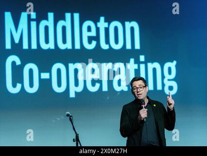 Il sindaco di Greater Manchester Andrew Burnham al Middleton Co-Operating Launch Party. Middleton Arena. Greater Manchester. REGNO UNITO. Crediti: GaryRobertsphotography/Alamy Live News Foto Stock