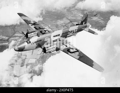 Il Vickers Warwick C Mark i, G-AGFK, operò nel 1943 per RAF e BOAC, servendo come vettore commerciale di trasporto e posta per le forze britanniche in Nord Africa e nel Mediterraneo, in seguito operato dal No. 525 Squadron RAF. Foto Stock