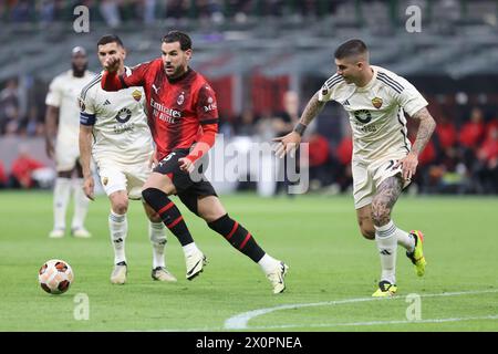 Milano, Italia - 11 aprile 2024 - Milano vs Roma Europa League - nella foto: Theo Hernandez (19 AC Milan) Foto Stock