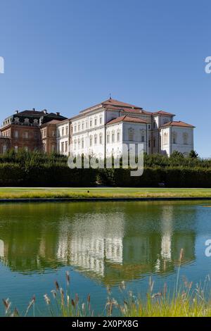 Vista del Palazzo reale di Venaria, sede della riunione ministeriale del G7 su clima, energia e ambiente. Credito: Alamy Stock Photo Foto Stock