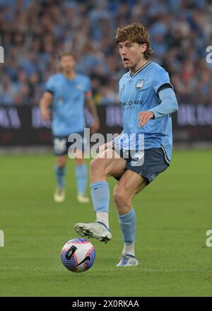 Sydney, Australia. 13 aprile 2024. Max Barry Burgess del Sydney FC è visto durante la partita di Isuzu UTE A-League 2023-24 del 24° turno della stagione tra Sydney FC e Western Sydney Wanderers FC tenutasi all'Allianz Stadium. Punteggio finale Sydney FC 2:1 Western Sydney Wanderers. (Foto di Luis Veniegra/SOPA Images/Sipa USA) credito: SIPA USA/Alamy Live News Foto Stock