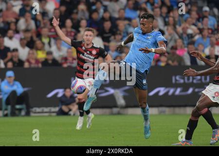 Sydney, Australia. 13 aprile 2024. Fabio Gomes del Sydney FC viene visto durante la partita del 24° turno di Isuzu UTE A-League 2023-24 tra il Sydney FC e il Western Sydney Wanderers FC tenutasi all'Allianz Stadium. Punteggio finale Sydney FC 2:1 Western Sydney Wanderers. Credito: SOPA Images Limited/Alamy Live News Foto Stock