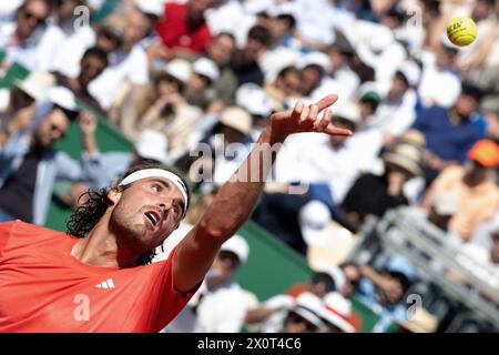 Montecarlo, Monaco. 13 aprile 2024. Stefanos Tsitsipas durante la sua semifinale al Monaco Rolex Masters di Monte Carlo, il 13 aprile 2024. Foto di David NIVIERE/ABACAPRESS.COM credito: Abaca Press/Alamy Live News Foto Stock