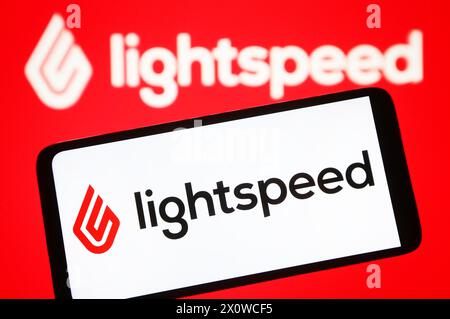 Ucraina. 13 aprile 2024. In questa immagine, il logo LightSpeed Commerce è visibile su uno smartphone e sullo schermo di un pc. Credito: SOPA Images Limited/Alamy Live News Foto Stock