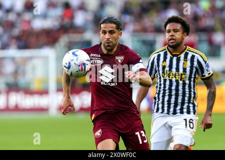 Ricardo Rodriguez del Torino FC durante la partita di serie A tra Torino FC e Juventus FC del 13 aprile 2024 allo Stadio Olimpico grande Torino di Torino, Foto Stock