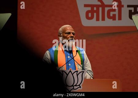 Delhi, nuova Delhi, India. 14 aprile 2024. Il primo ministro indiano Narendra modi parla durante un evento in cui ha rilasciato il suo manifesto di governo del partito Bharatiya Janata per le prossime elezioni parlamentari nazionali a nuova Delhi, India, il 14 aprile 2024 (Credit Image: © Deep Nair/ZUMA Press Wire) SOLO USO EDITORIALE! Non per USO commerciale! Foto Stock