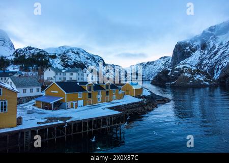 Ghiacciato Nusfjord, Lofoten, Norvegia Foto Stock