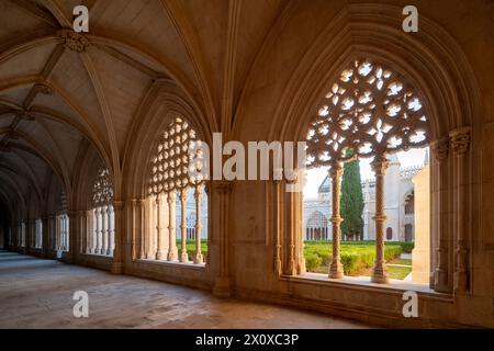 Batalha, Mosteiro da Batalha, Kloster, Kreuzgang Foto Stock