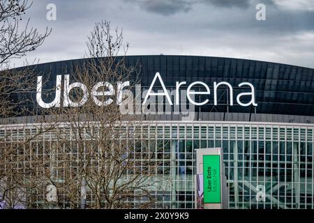 Uber Arena, bis 2015 O2 World Berlin, bis März 2024 Mercedes-Benz-Arena, Mehrzweckhalle, Sportveranstaltungen, Konzerte, eventi, Umbennung zur Uber-Arena ab aprile 2024. Uber Arena, bis 2015 O2 World Berlin, bis März 2024 Mercedes-Benz-Arena, Mehrzweckhalle, Sportveranstaltungen, Konzerte, eventi, Umbennung zur Uber-Arena ab 22.03.2024. *** Uber Arena, fino al 2015 O2 World Berlin, fino a marzo 2024 Mercedes Benz Arena, sala polivalente, eventi sportivi, concerti, eventi, rinominata Uber Arena dall'aprile 2024 Uber Arena, fino al 2015 O2 World Berlin, fino al marzo 2024 Mercedes Benz Arena, polivalente Foto Stock