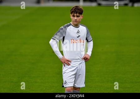 Landore, Swansea, Galles. 13 aprile 2024. Kai Rhodes di Swansea City durante la partita Under 18 Professional Development League tra Swansea City e Burnley alla Swansea City Academy di Landore, Swansea, Galles, Regno Unito, il 13 aprile 2024. Crediti: Duncan Thomas/Majestic Media. Foto Stock