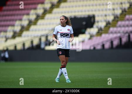 Londra, Regno Unito. 14 aprile 2024. Londra, 14 aprile 2024: Tegan McGowan (11 Charlton Athletic) durante la partita del Barclays Womens Championship tra Watford e Charlton Vicarage Road, Londra, Inghilterra. (Pedro Soares/SPP) credito: SPP Sport Press Photo. /Alamy Live News Foto Stock