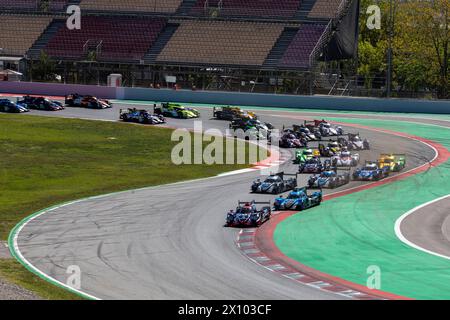 MONTMELO, Spagna. 14 aprile 2024. PARTENZA DELLA 4 ORE DI BARCELLONA ELMS DURANTE LE 4 ORE DI BARCELLONA, PRIMA GARA DELLA SERIE EUROPEA LE MANS 2024 SUL CIRCUITO DI BARCELLONA-CATALUNYA, MONTMELO (ESP), 12-14/2024 APRILE - FOTO LAURENT CARTALADE/MPS AGENCY CREDIT MPS AGENCY/ALAMY LIVE NEWS Foto Stock