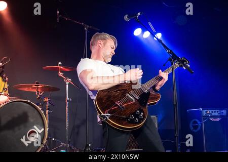 Glasgow, Scozia, Regno Unito. 13 aprile 2024. Kings of Lyon si esibisce al Clyde Rooms, Edmonton House a Glasgow il 13 aprile 2024 crediti: James Edmond/Alamy Live News Foto Stock