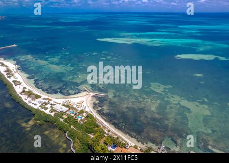 Vista droni sulla zona degli hotel di Cancun, Messico Foto Stock