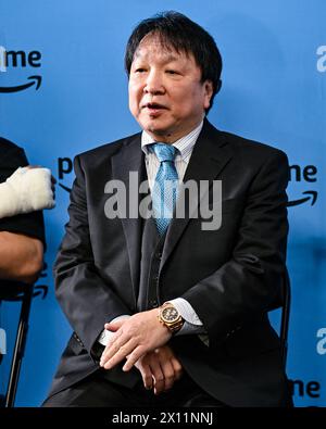 Yokohama, Kanagawa, Giappone. 10 aprile 2024. Il presidente della Ohashi Boxing Gym Hideyuki Ohashi partecipa all'allenamento pubblico di Naoya Inoue presso la Ohashi Boxing Gym di Yokohama, Kanagawa, Giappone, 10 aprile 2024. Crediti: Hiroaki finito Yamaguchi/AFLO/Alamy Live News Foto Stock