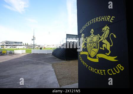 Una vista generale davanti alla partita del Vitality County Championship tra Gloucestershire e Yorkshire al Seat Unique Stadium Foto Stock