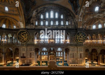 Istanbul, Hagia Sophia, Ayasofya, Blick in den Innenraum Foto Stock