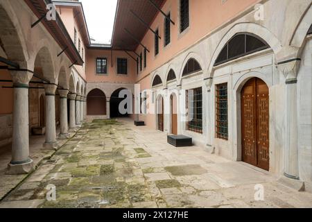 Istanbul, Topkapı Palast (Topkapı Sarayı), Darüssaade, der Verbotene Ort Harem, Innenhof Foto Stock