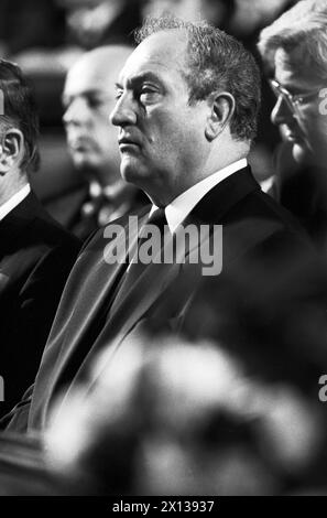 Il presidente della camera economica federale austriaca Leopold Maderthaner il 17 marzo 1992 durante un'assemblea commemorativa per Rudolf Sallinger nel parlamento viennese. - 19920317 PD0017 - Rechteinfo: Diritti gestiti (RM) Foto Stock