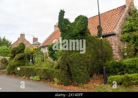 Elefante topiario nel villaggio di Stenton Foto Stock