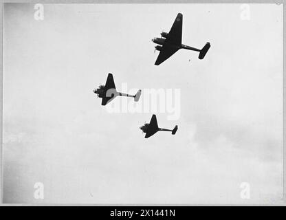 Una fotografia che mostra una formazione di volo dell'aereo Handley Page 'Hampden', che illustra il tipo e la formazione utilizzati dalla Royal Air Force. Foto Stock