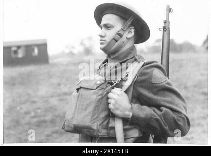 I CANADESI UNISCONO LE FORZE OLANDESI - membri tipici del contingente. Sono tipi duri e duri che probabilmente danno un buon resoconto di se stessi British Army Foto Stock