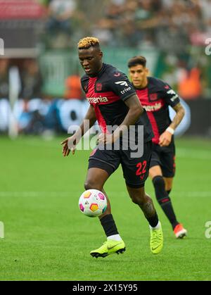 Leverkusen, Germania. 13 aprile 2024. Victor Boniface, Lev 22 nel match BAYER 04 LEVERKUSEN - SV WERDER BREMA 5-0 il 14 aprile 2024 a Leverkusen, Germania. Stagione 2023/2024, 1.Bundesliga, giorno 29, 29.Spieltag credito: Peter Schatz/Alamy Live News Foto Stock