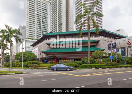 Orchard, Singapore - 5 settembre 2018: Il Tang Plaza è un centro commerciale che attualmente ospita anche il Singapore Marriott Hotel a 5 stelle. Foto Stock