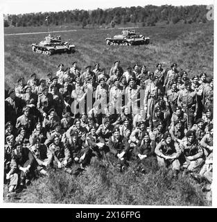 GLI ULTIMI CARRI ARMATI IN AZIONE IN GRAN BRETAGNA - alcuni del personale di carri armati che si occupano di questi carri meraviglia British Army Foto Stock