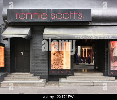 Il jazz club di Ronnie Scott, Soho, Londra, Inghilterra. Foto Stock