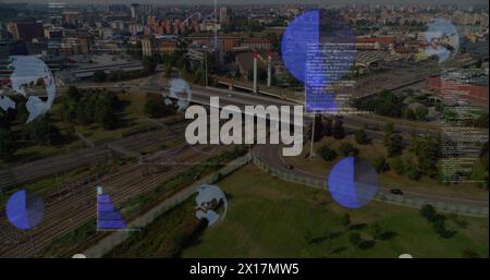 Immagine di scanner rotondi ed elaborazione dei dati rispetto alla vista aerea del paesaggio urbano Foto Stock