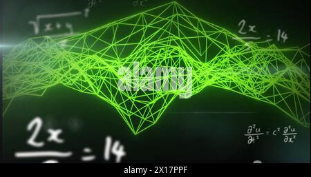 Immagine di equazioni matematiche su rete di connessioni su sfondo nero Foto Stock