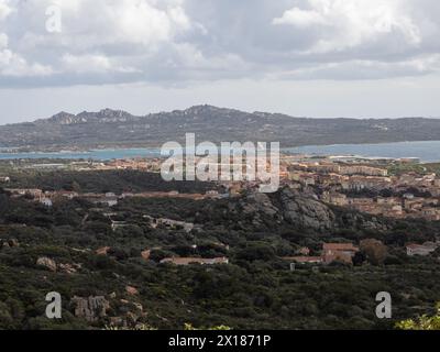 Ponte per l'isola di Caprera, di fronte all'isola di la Maddalena, Maddalena, Parco Nazionale dell'Arcipelago di la Maddalena, Gallura Foto Stock