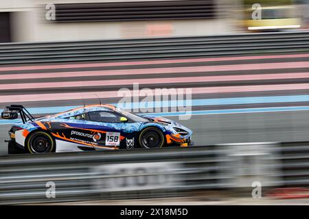 FANATEC GT WORLD 2024 al circuito Paul Ricard, Castellet, FRANCIA, 05/04/2024 Florent 'MrCrash' B.. Foto Stock