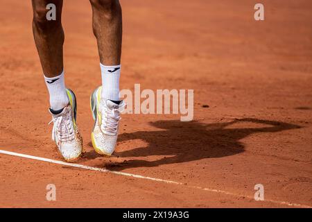 Barcellona, Spagna. 15 aprile 2024. Daniel Rincon di Spagna visto in azione durante la prima giornata dell'Open Banc Sabadell Trofeo Conde de Godó di Barcellona. Il punteggio finale: Facundo Diaz Acosta 6:1, 6:4 Daniel Rincon Credit: SOPA Images Limited/Alamy Live News Foto Stock