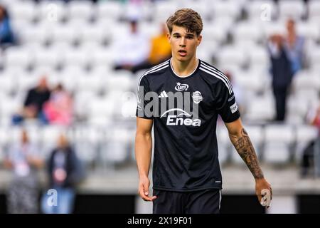 Lodz, Polonia. 14 aprile 2024. Luka Vuskovic di Radomiak visto durante la partita polacca di PKO Ekstraklasa League tra LKS Lodz e Radomiak Radom allo stadio municipale di Wladyslaw Krol. Punteggio finale; LKS Lodz vs Radomiak Radom 3:2. Credito: SOPA Images Limited/Alamy Live News Foto Stock