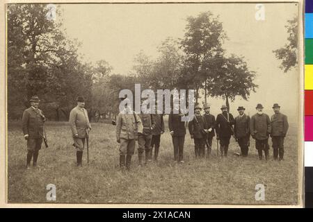 Francesco Giuseppe i, Imperatore d'Austria, Francesco Giuseppe i in scorta di un gruppo di caccia a Goedoelloe., 1890 - 18900101 PD15152 - Rechteinfo: Diritti gestiti (RM) Foto Stock