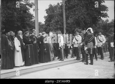 Viaggio in Bosnia di Francesco Giuseppe i, Imperatore d'Austria, 1910, accoglienza dell'esponente dello Stato e dello churchly alla stazione di Sarajevo il 30.5,1910., 30.05.1910 - 19100530 PD0023 - Rechteinfo: Diritti gestiti (RM) Foto Stock