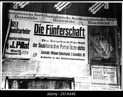 Poster elettorale, poster elettorale e annuncio diverso, 01.10.1945 - 19451001 PD0029 - Rechteinfo: Diritti gestiti (RM) Foto Stock