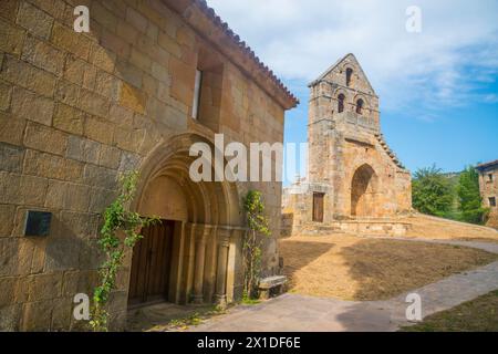 Chiesa romanica. Aldea de Ebro, Cantabria, Spagna. Foto Stock